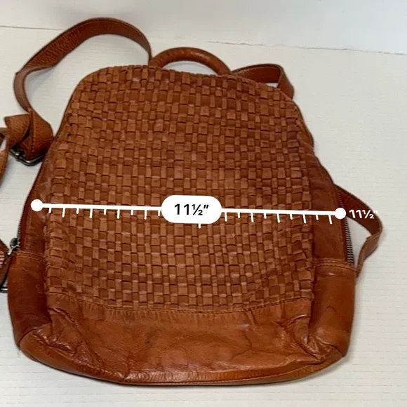 Vilenca Holland Emilia Intrecciato woven leather backpack Anthropologie VILENCA HOLLAND BACKPACK Bag “Emilia” Cognac  main image 2